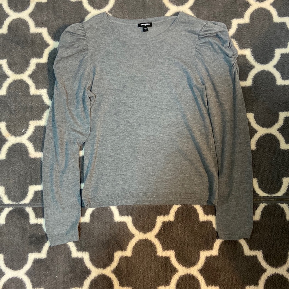 Gray ruffled shoulder long sleeve, Express
